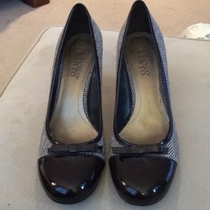 Franco Sarto Spectator Pumps